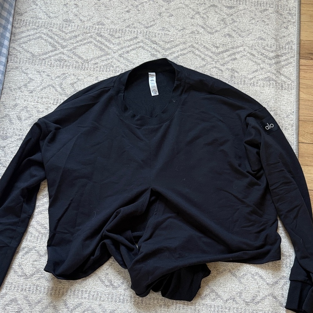 ALO Yoga Charcoal Long Sleeve Top